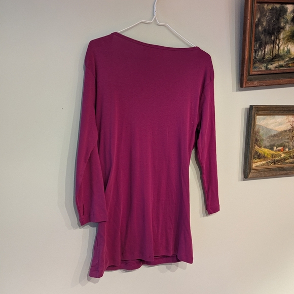 NWT Newport News Women's XL Fuschia Surplice Faux Wrap Embellished Knit Top 104 - Picture 3 of 7